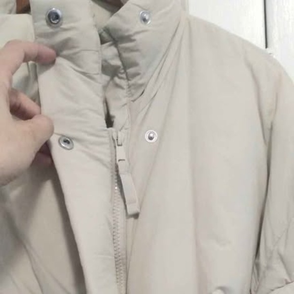 GAP Duvet Wrap Puffer Coat- Color Ivory-Oversized - Picture 7 of 10